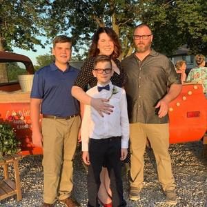 Meet your Posher, Joe dee